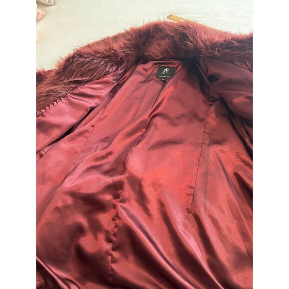 Rachel Zoe Faux Fur Burgundy Coat - Large - Picture 7 of 10